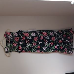 New Calvin Klein Embroidered Dress Size 8